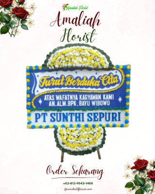 Papan Bunga Duka di Benteng Pasar Atas